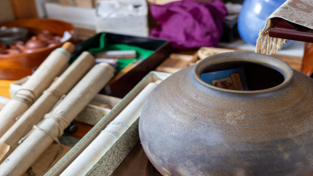 特殊清掃と遺品整理の違いとは？同時依頼の流れ・費用相場・業者の選び方を解説